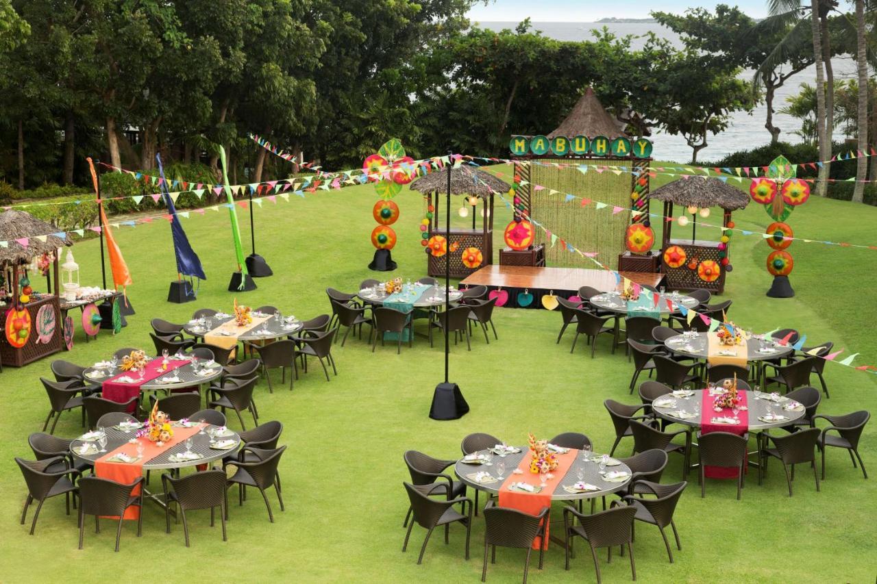 Shangri-La Mactan, Cebu Lapu-Lapu City Exterior photo The lawn at the InterContinental Hotel, Mauritius